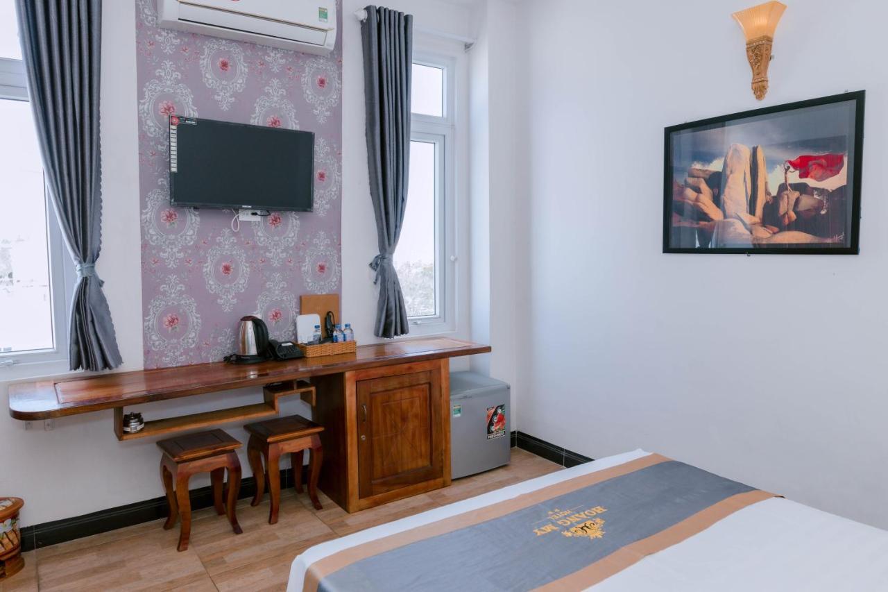 Khach San Hoang My Hotell Tuy Hoa Exteriör bild