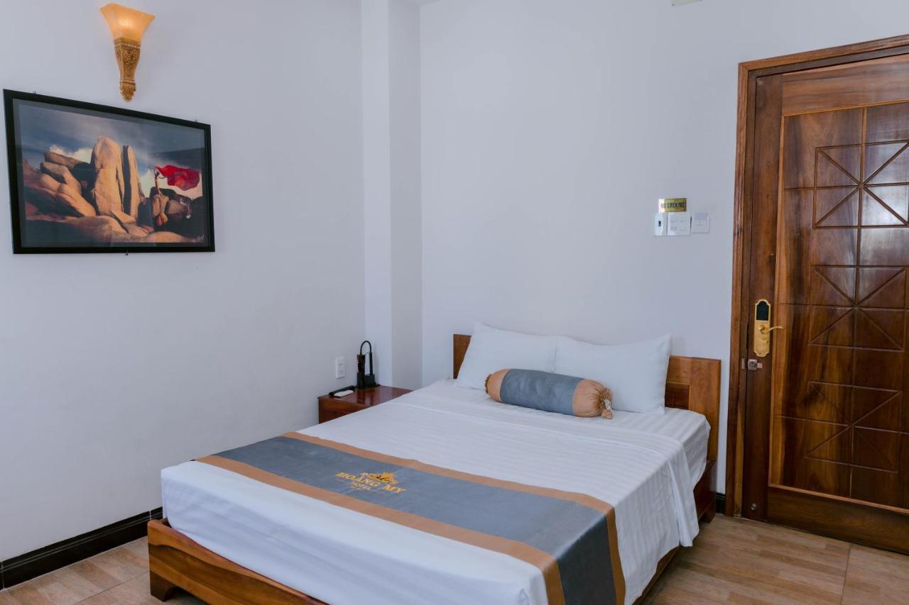 Khach San Hoang My Hotell Tuy Hoa Exteriör bild