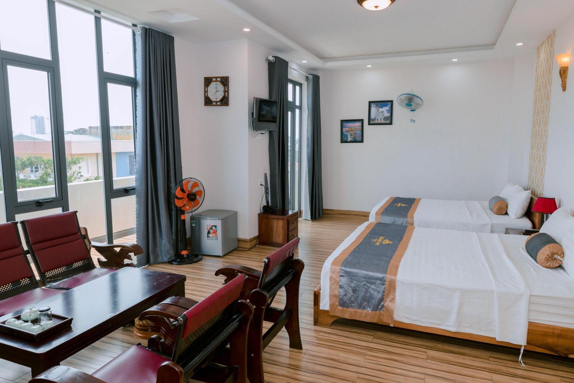 Khach San Hoang My Hotell Tuy Hoa Exteriör bild