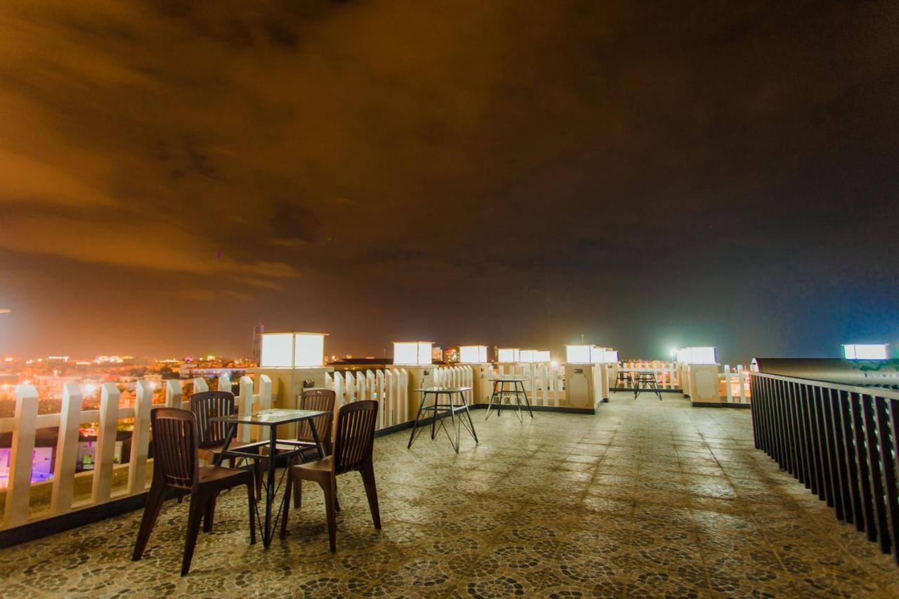 Khach San Hoang My Hotell Tuy Hoa Exteriör bild